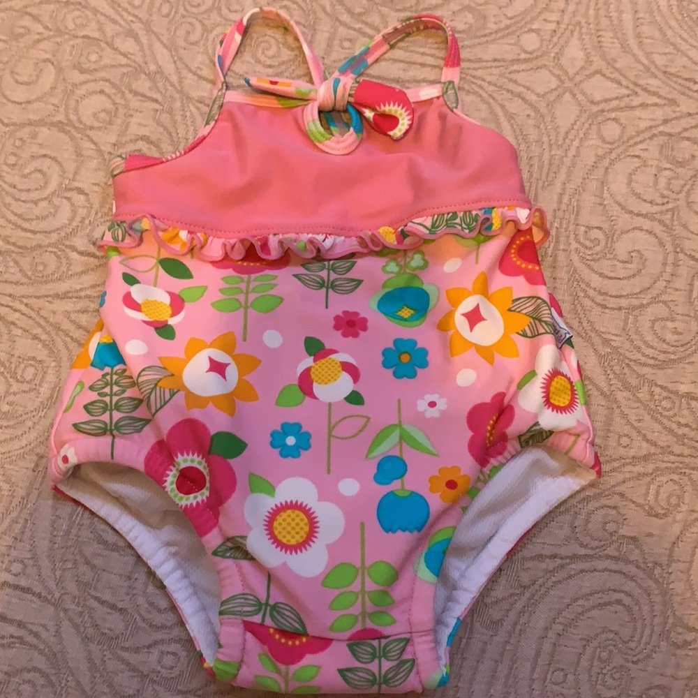 Baby swimming suit used in good condition!